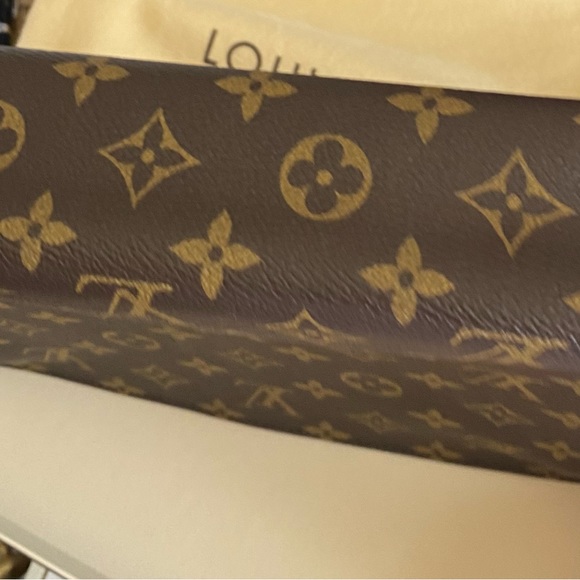 Louis Vuitton Toiletry Monogram Pouch 26 Brown Canvas M47542 - Picture 7 of 10